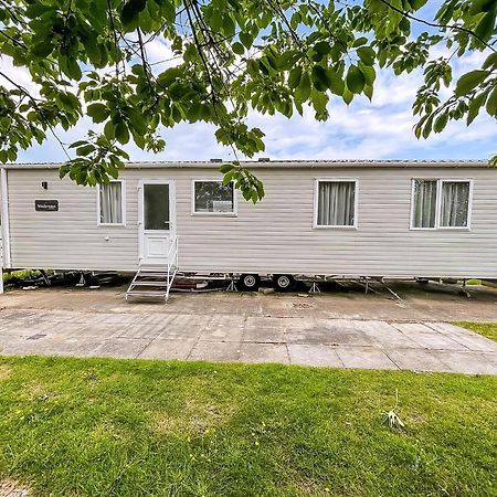 Beautiful 6 Berth Caravan With Decking At Southview Holiday Park Ref 33024O Hotel Skegness Ngoại thất bức ảnh