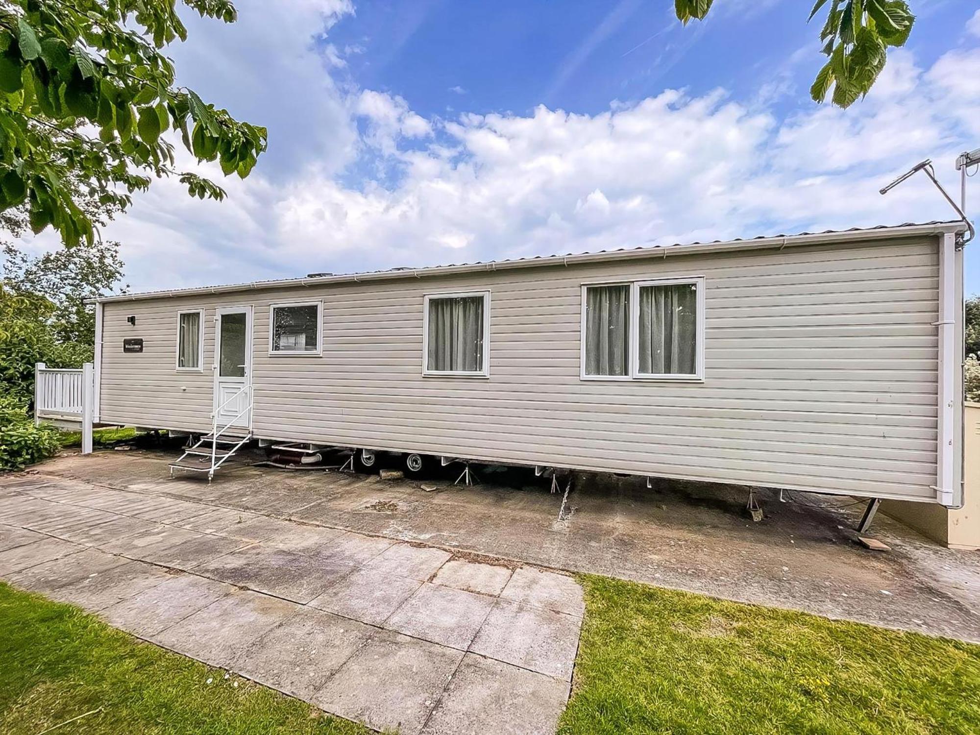 Beautiful 6 Berth Caravan With Decking At Southview Holiday Park Ref 33024O Hotel Skegness Ngoại thất bức ảnh