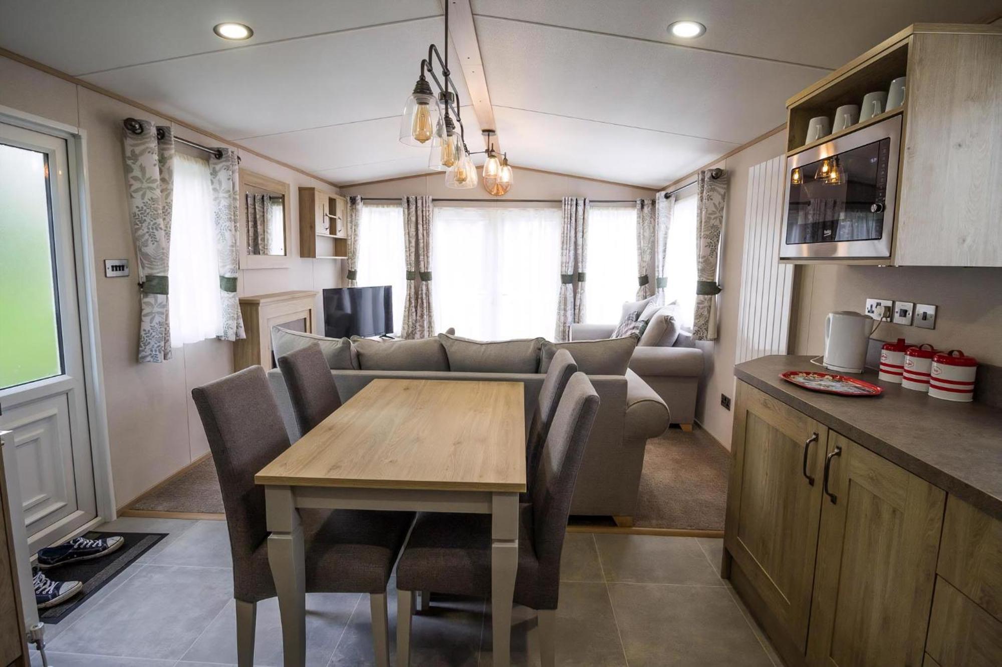 Beautiful 6 Berth Caravan With Decking At Southview Holiday Park Ref 33024O Hotel Skegness Ngoại thất bức ảnh